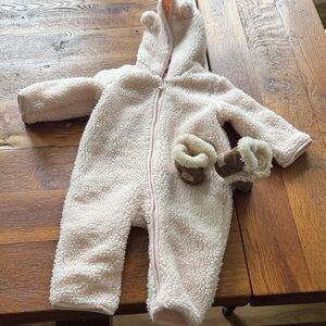 UGG Sherpa booties and Blush Sherpa cold weather zip up